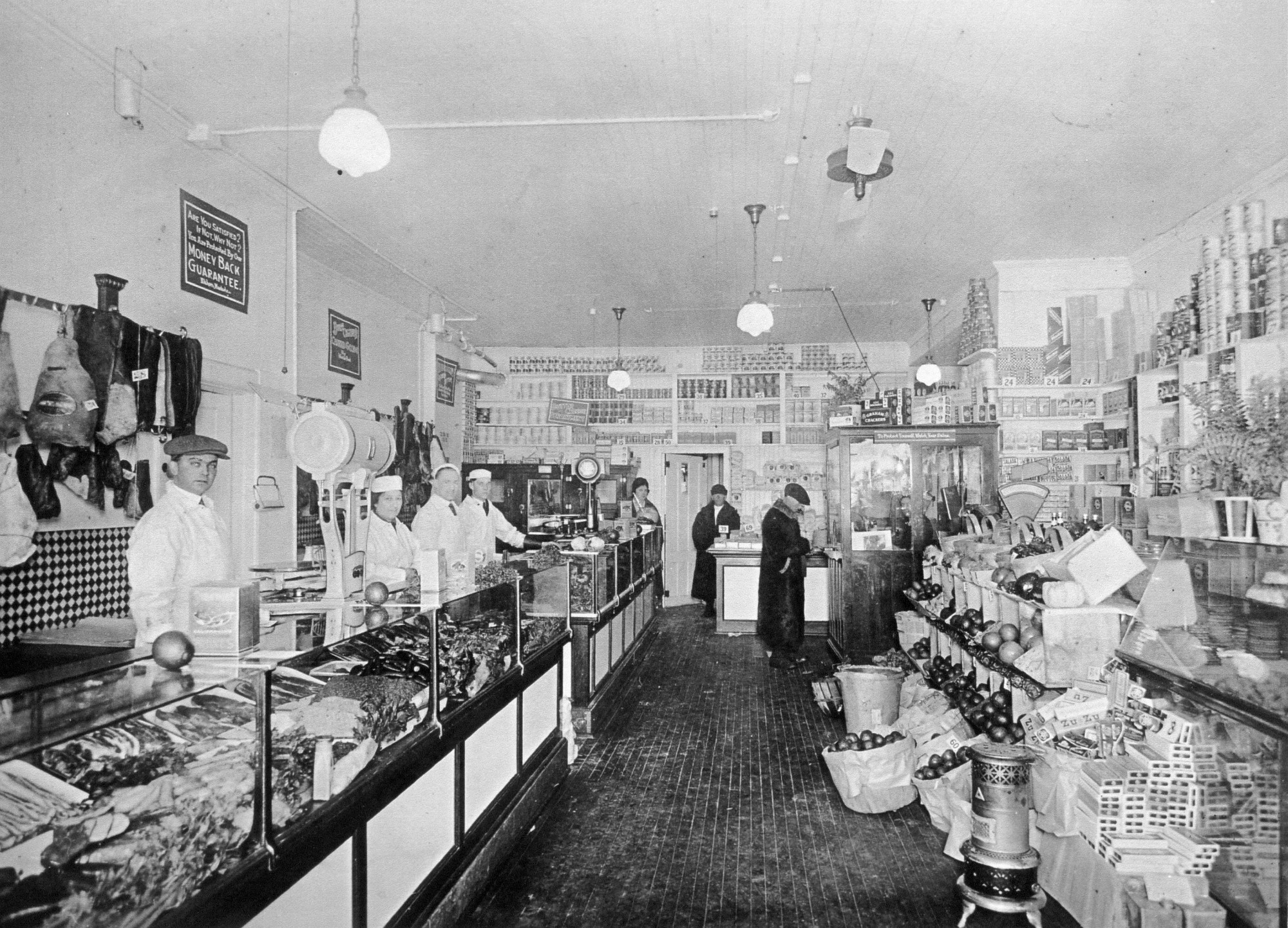 A&P grocery story in Carthage