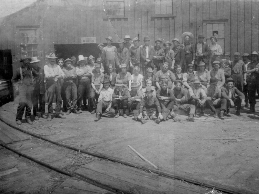 Ingraham Sawmill workers group portrait in Harrisville