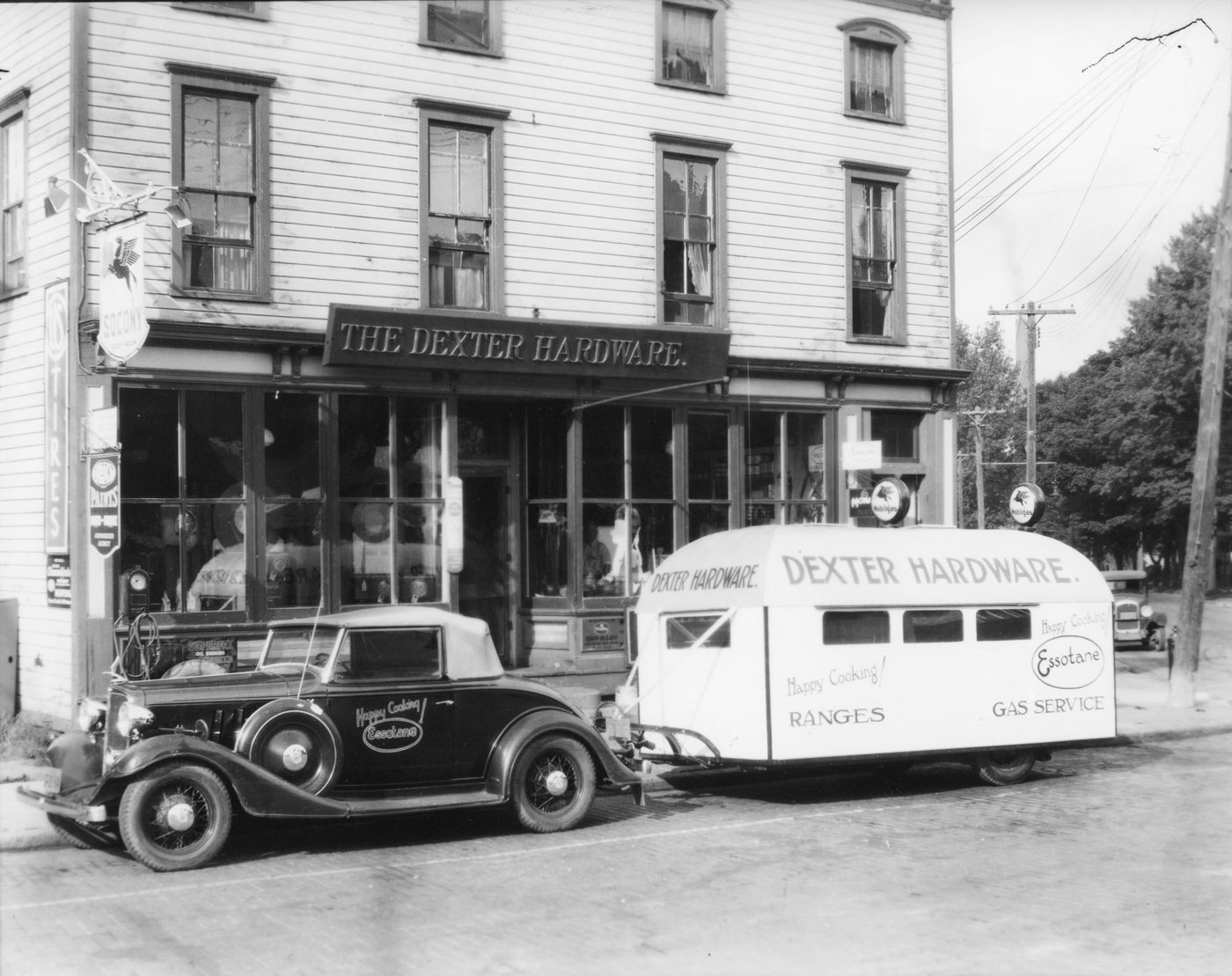 Dexter Hardware Store delivery trailer in Dexter