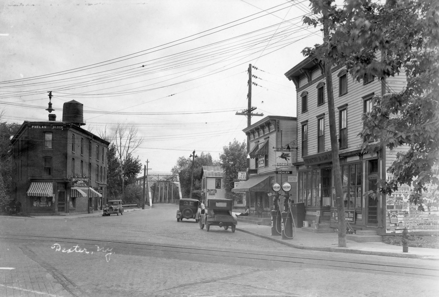 Downtown fourcorners in Dexter