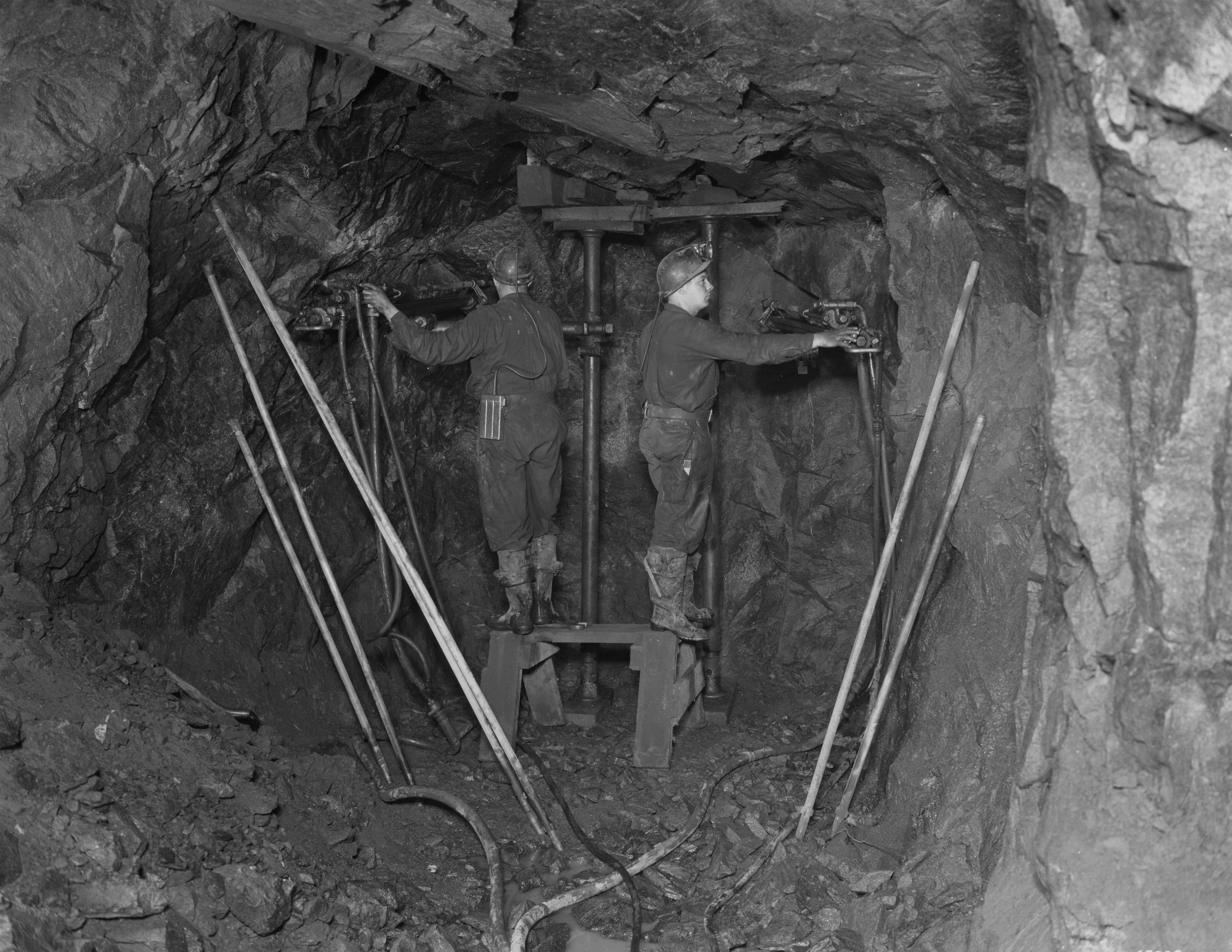 Drilling a sublevel round in Republic Steel mine in Mineville