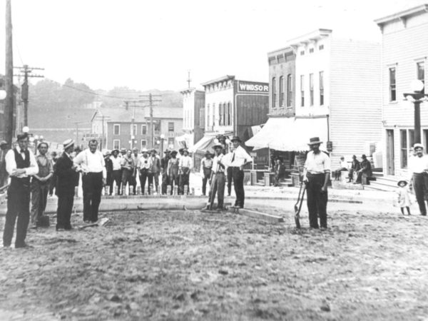 Laying brick pavement on State Street in Carthage