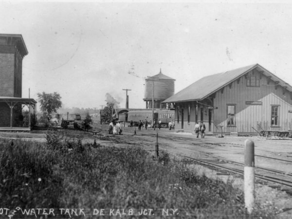 Depot and water tank in De Kalb Junction