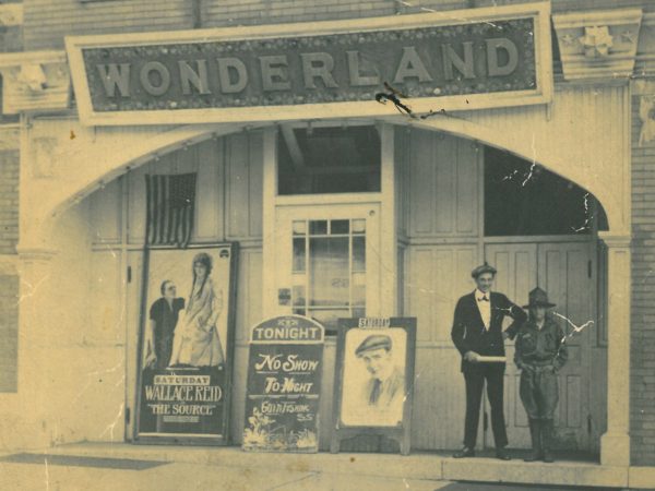 Exterior of the Wonderland Theatre in Canton