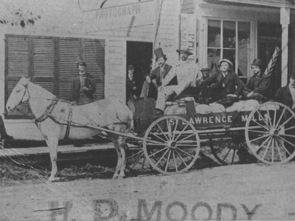 Saint Lawrence Mill wagon filled with bags in Canton