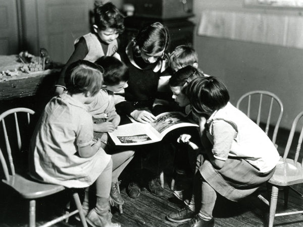 Student teacher from Potsdam Normal School (SUNY Potsdam) reads to students at the Congdon Campus School in Potsdam