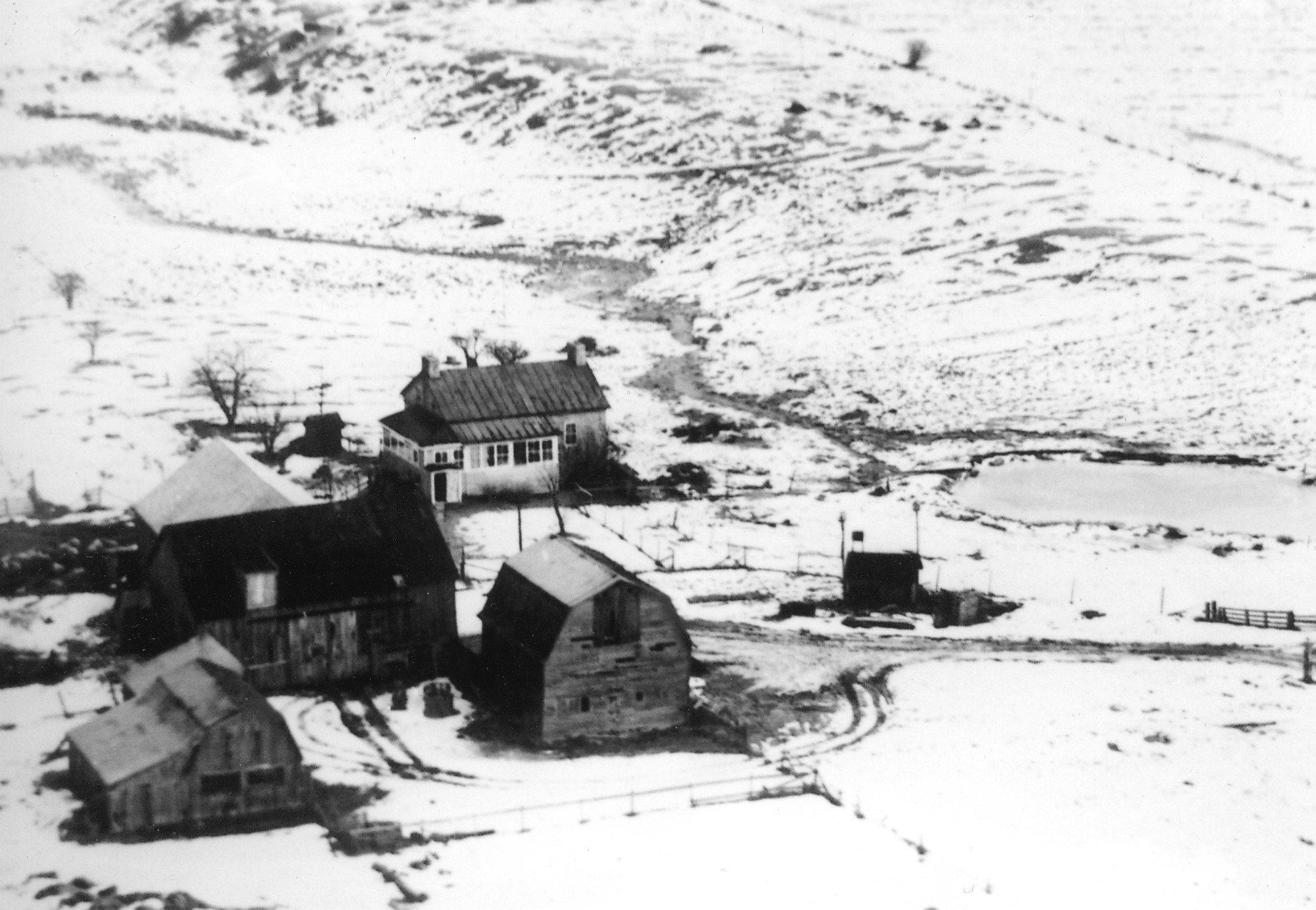 Aerial view of the Thomas Hunter farm in Hammond