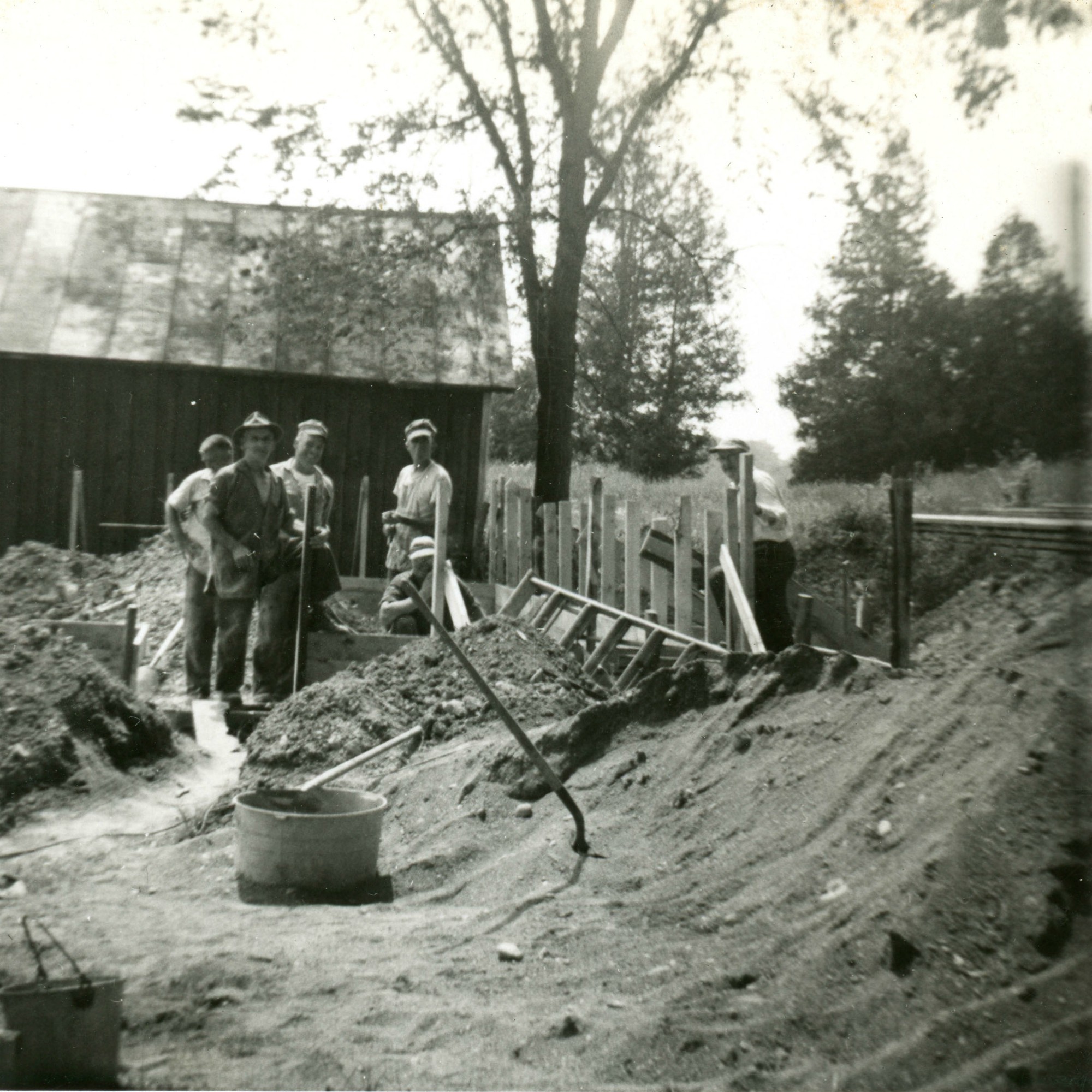 Building a garage on the McGregor Farm in Hammond