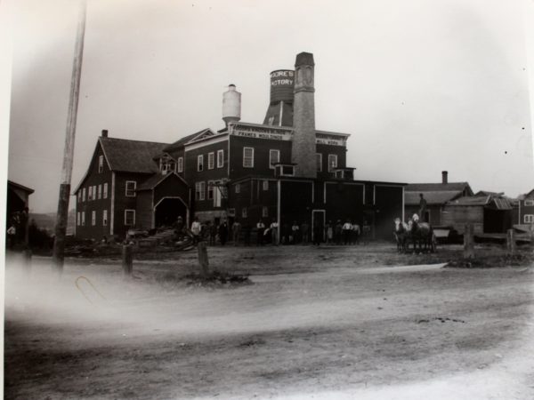 Moore's Door, Sash and Blind Factory in Potsdam