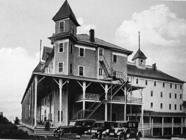 The second Hotel Sagamore in Long Lake