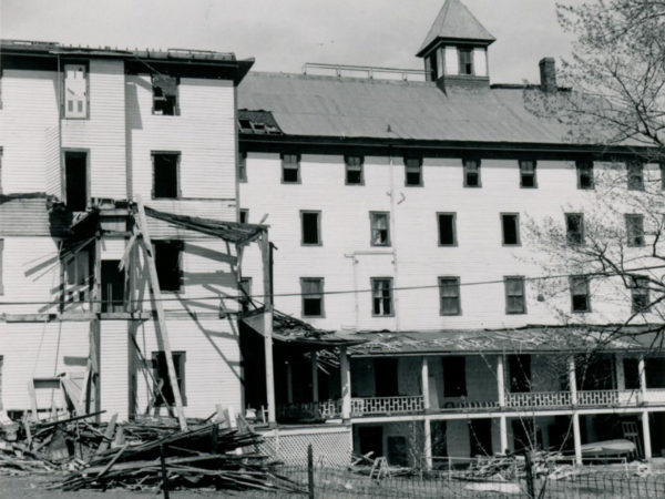 The Sagamore Hotel being destroyed in Long Lake