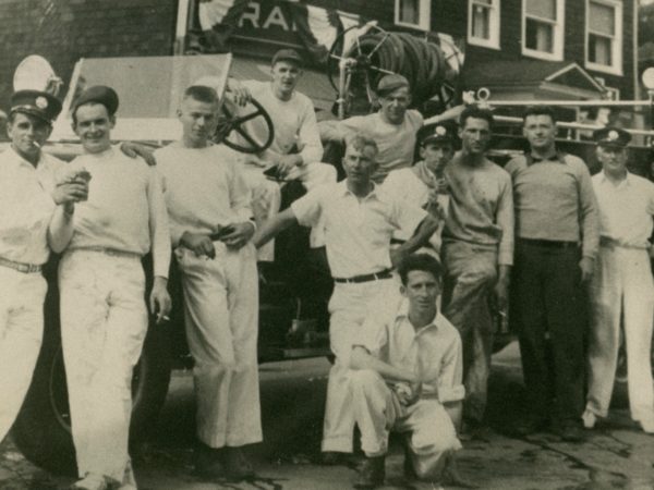 Long Lake boat racing team in Long Lake