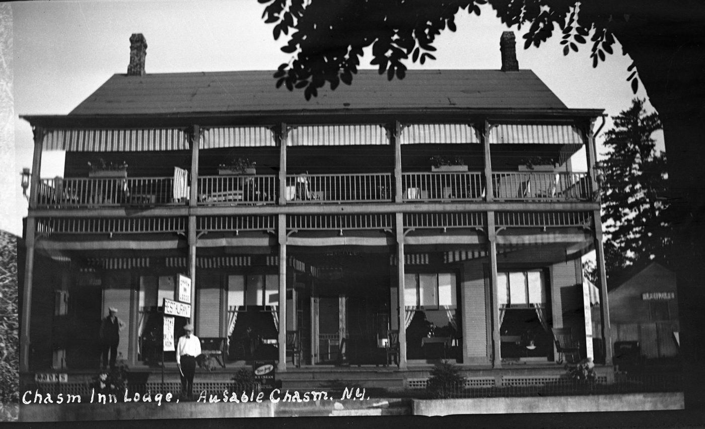 Chasm Inn Lodge in AuSable Chasm