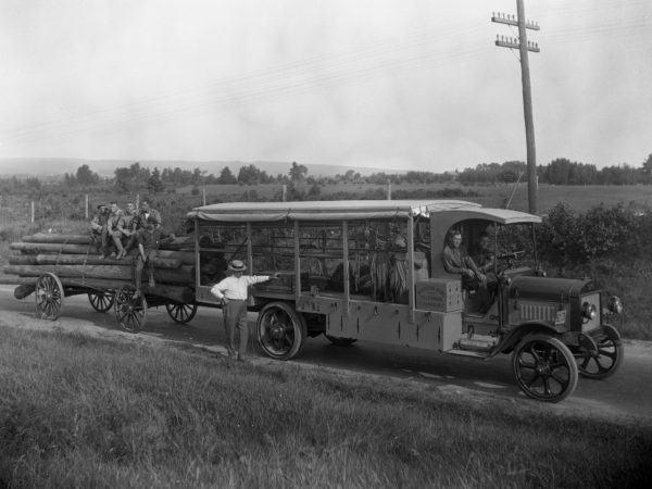 Mountain Home Telephone Company workers in Clinton County