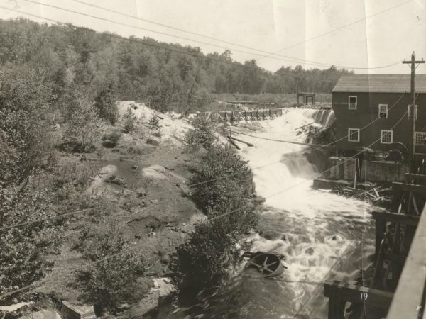 Power plant in Newton Falls