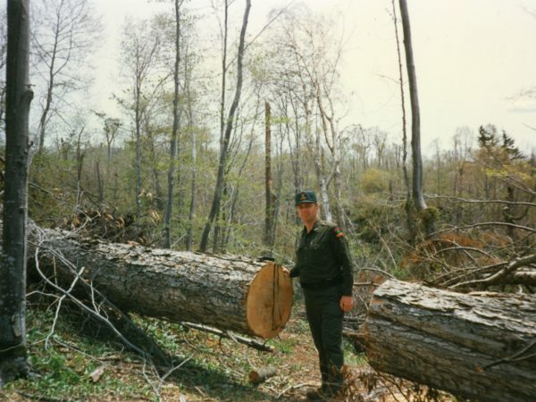 Forest ranger determines fire danger in Colton