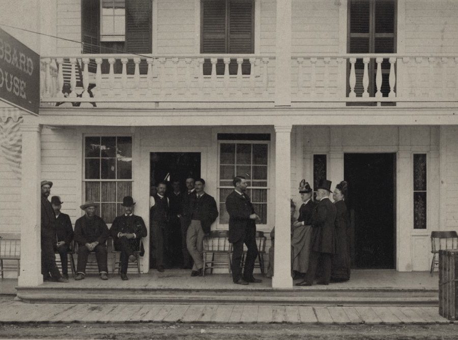 McCormick’s Restaurant and Bar in Clayton