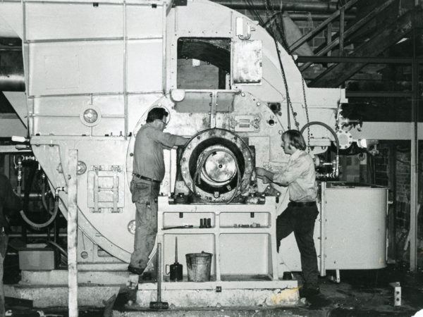 Putting the finishing touches on a tissue paper machine