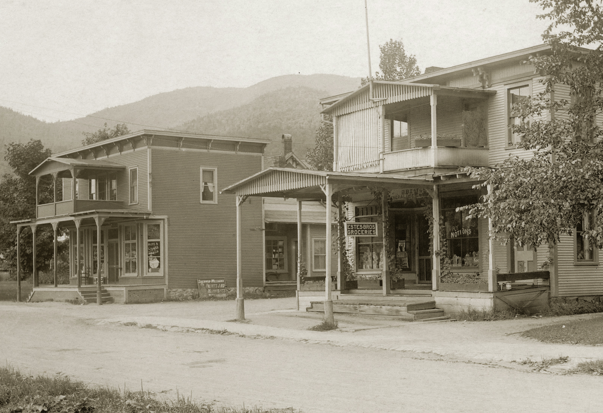 the-exterior-of-estes-bros-grocery-store-in-keene-valley