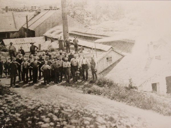 Workers at the Oregon Tannery in Johnsburg