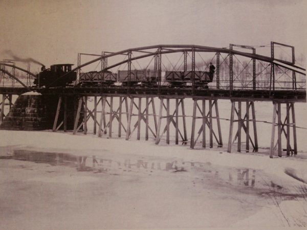 Train delivering iron ore to North Creek