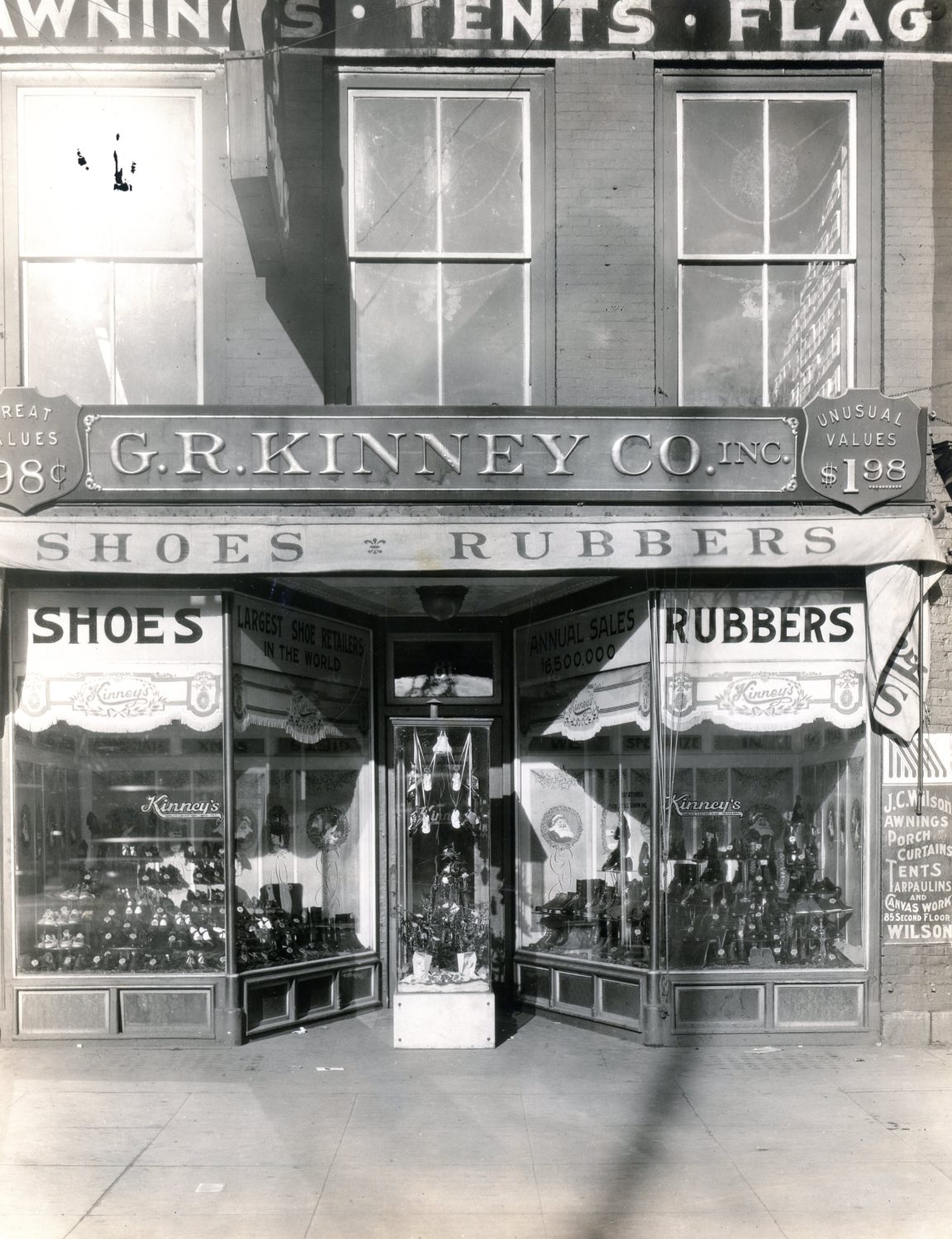 Storefront of G.R. Kinney Company Shoes in Watertown
