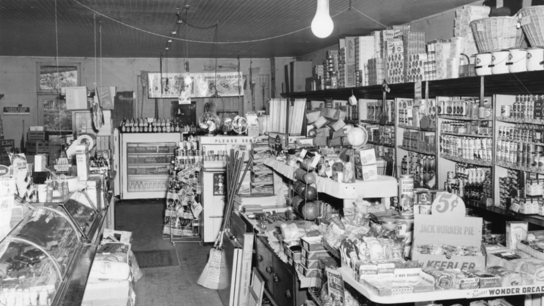 Businesses in De Kalb Junction in the early 1900s