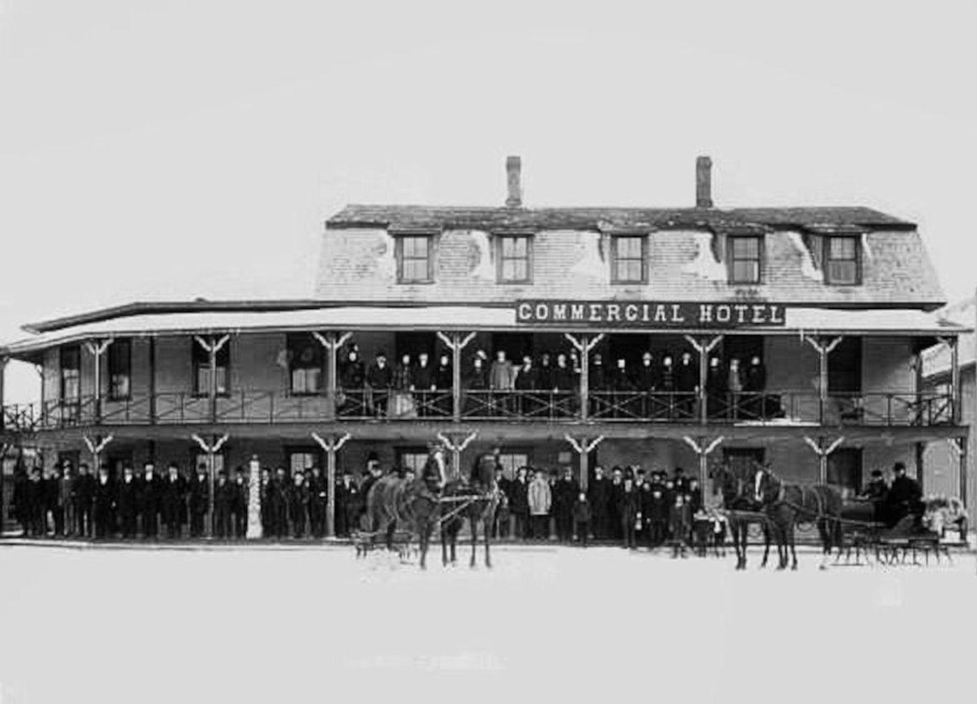 Commercial House Hotel in Tupper Lake